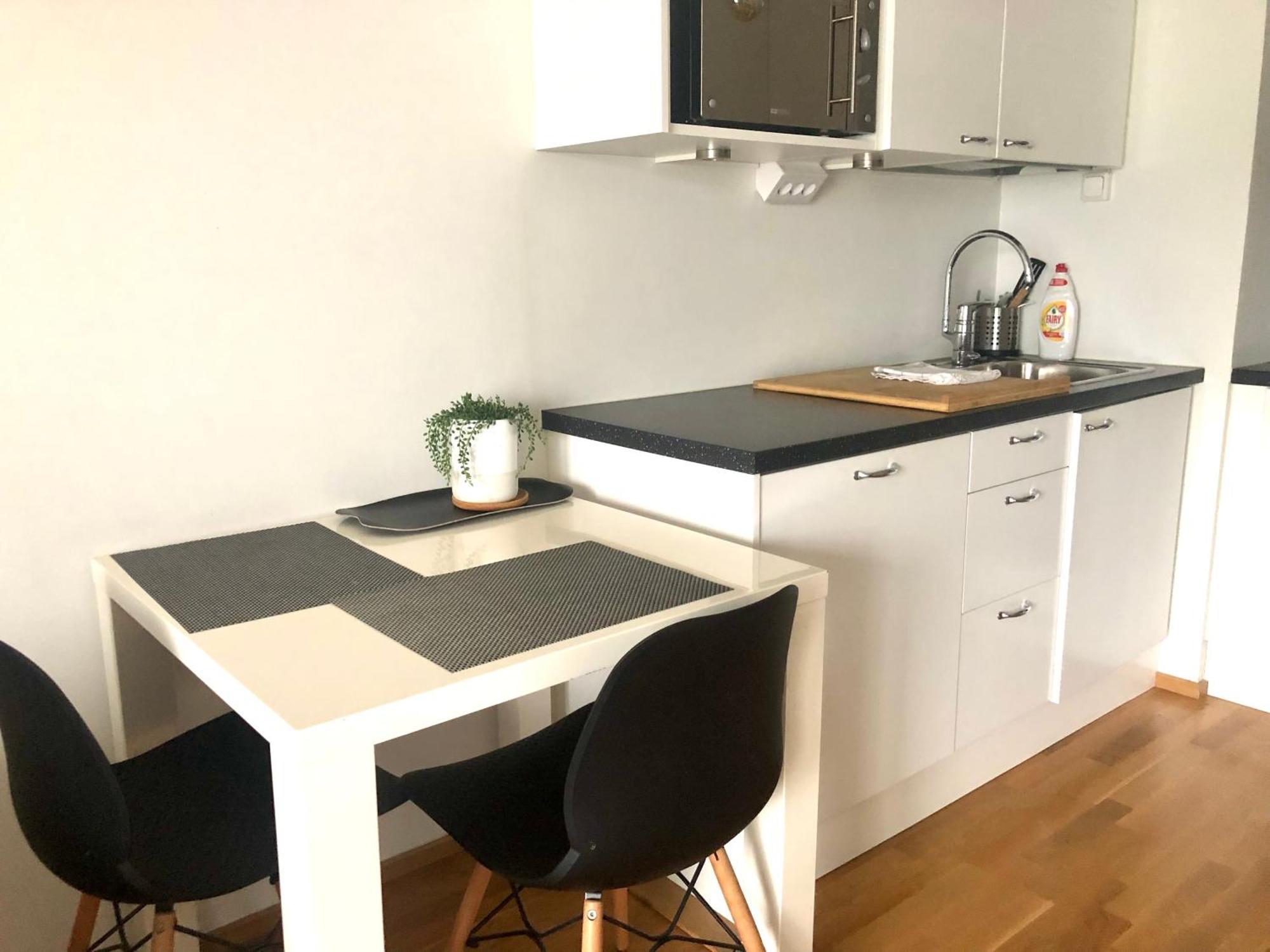 Scandinavian Design Heart Center Runeberginkatu Apartment
